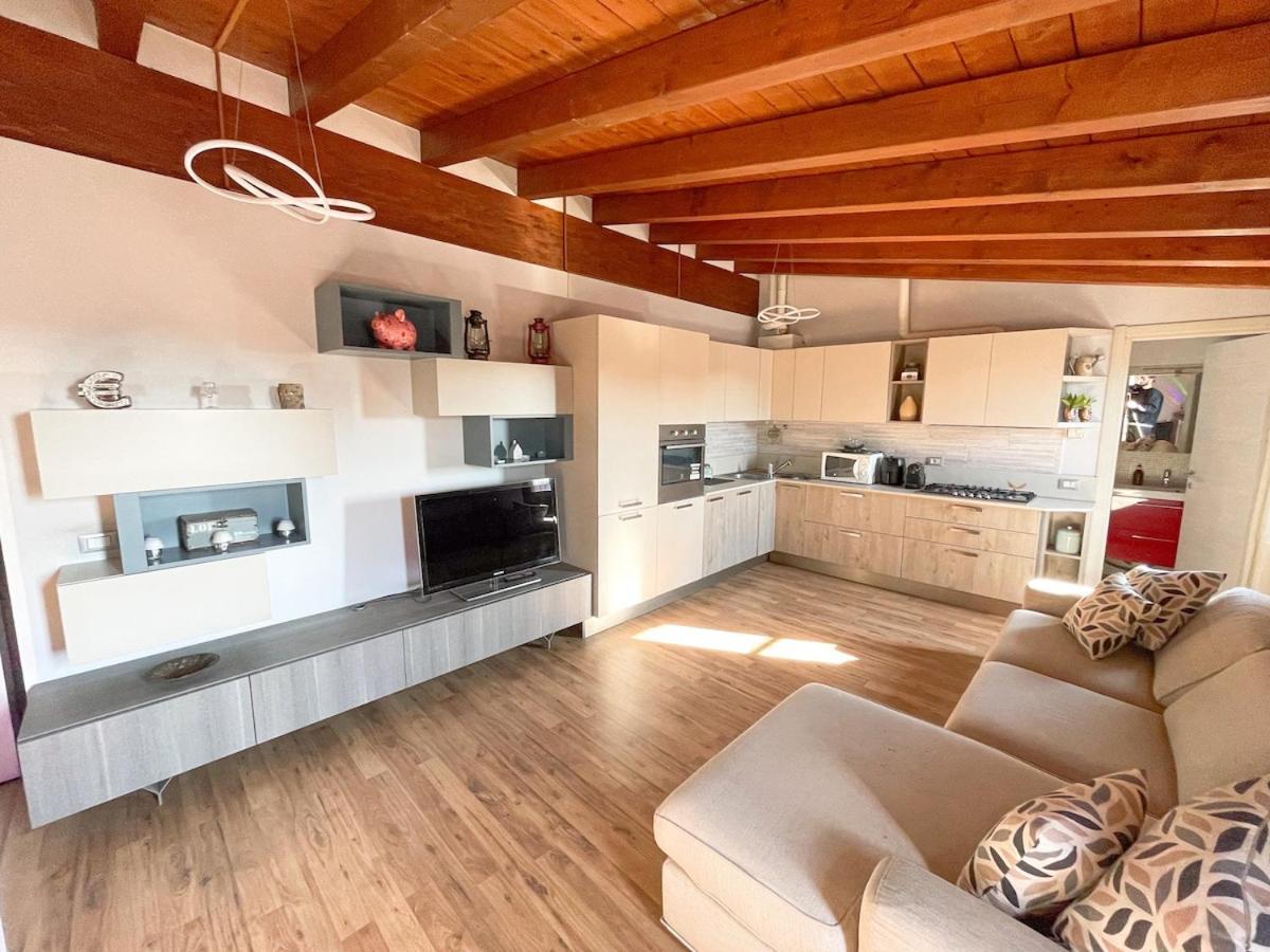 The Urban Nest 2, Spacious, Wifi And Near The Red Metro Milán
